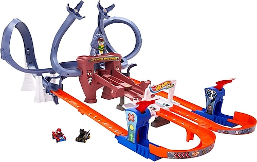 Hot Wheels Racerverse Marvel Pist Seti HPL34